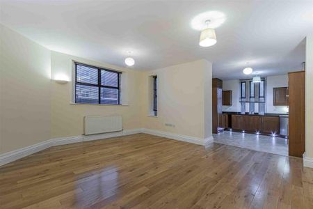 2 bedroom apartment to rent - Photo 3