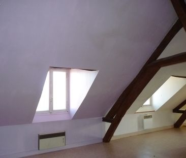 Dans un ensemble immobilier, studio à louer - Photo 5