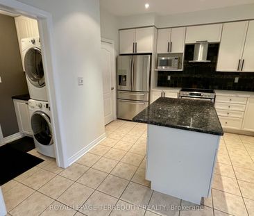 2089 Blackforest Crescent - Photo 5