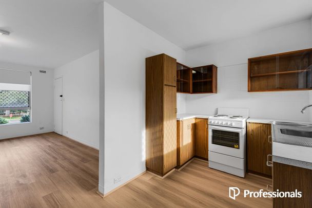 1- Bedroom 1- Bathroom Apartment in Stirling! - Photo 1