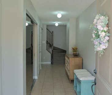 For Lease - 165 Hampshire Way Unit# 131, Milton, Ontario - Photo 1