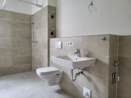 Neuwertige Single-Wohnung im Herzen der Stadt - Photo 2