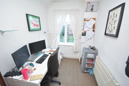 9 Cedar Street, Derby, DE22 1GD - Photo 3