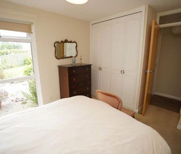 3 bedroom bungalow to rent - Photo 6