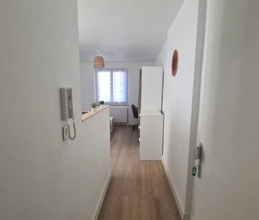 Location Appartement 1 pièce 19m² ORLEANS 45000 - Photo 5