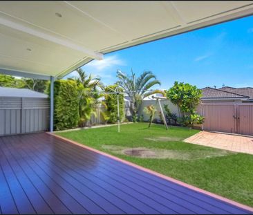 Modern 2-Bedroom Granny Flat in Ettalong Beach – Walk to the Beach! - Photo 3