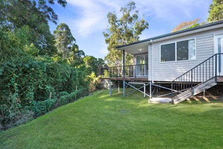 Modern & Spacious Villa Style Home - Photo 3