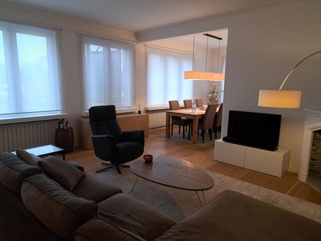 Stijlvol en ruim appartement op een ideale ligging. - Foto 3