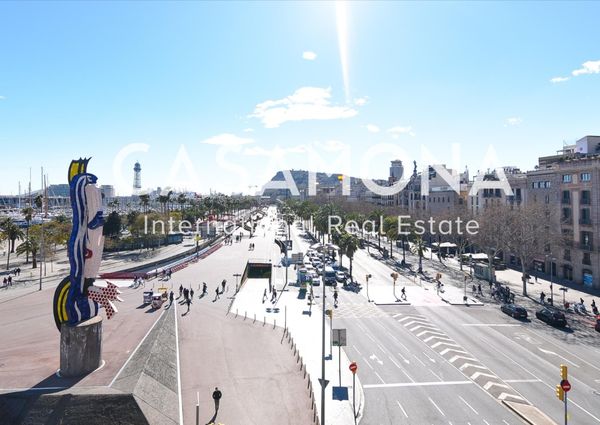 Luxurious 2 Bedroom Aparment with a View over Port Vell