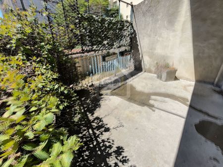 Location Appartement 3 pièces 64m² AVIGNON 84000 - Photo 5