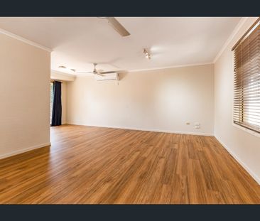 APPLICATION APPROVED: COMFORT, CONVENIENCE AND ENTERTAINING ALL COM... - Photo 2