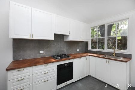 “LOVELY TWO BEDROOM WITH UPDATED BATHROOM” - Photo 2