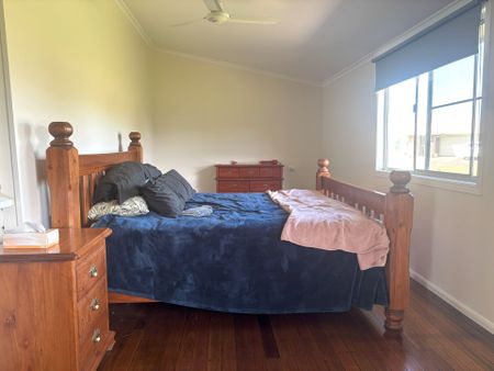 Large Family Home - Photo 3