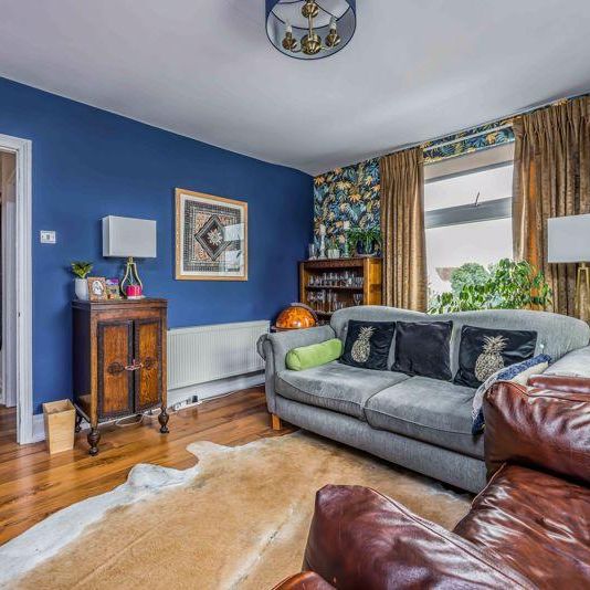 3 bedroom apartment to rent - Photo 1