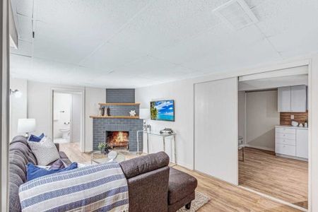 For Lease - 7 Midland Avenue, Toronto, Ontario - Photo 4