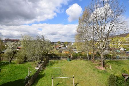 4-Zimmer • 2.Etage • Bad mit Fenster und Wanne • Küche mit Zugang Loggia • Idyllisches Grundstück - Foto 2