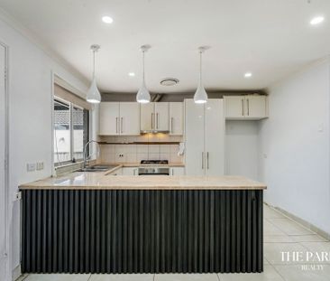 Charming Family Home ! - Photo 6