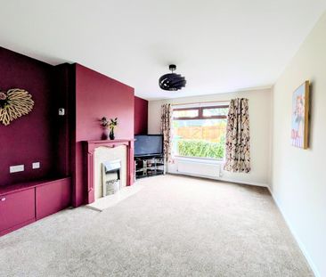 3 bedroom end of terrace house to rent - Photo 1
