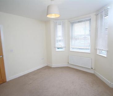 4 bedroom house to rent - Photo 3