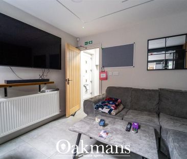 6 bedroom house to rent - Photo 1