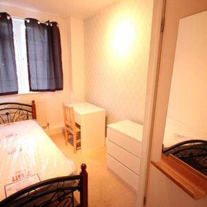 1 bedroom maisonette to rent - Photo 3