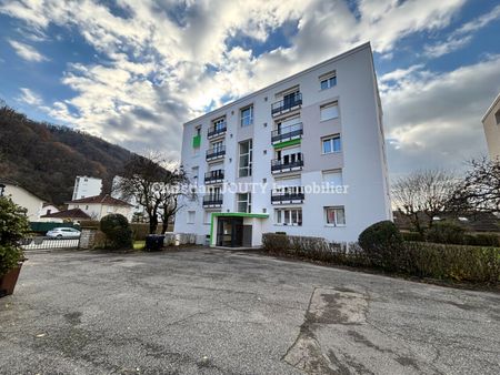 Location Appartement 3 pièces 43m² DOMENE 38420 - Photo 2