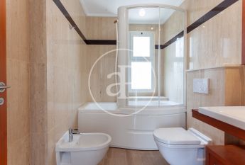 Flat for rent with swimming pool in Ciutat Jardí (Valencia)