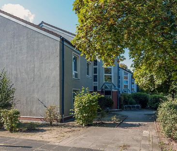 Schöner wohnen: 2- Zimmerwohnung in Hannover-Sahlkamp modernisiert - Foto 3