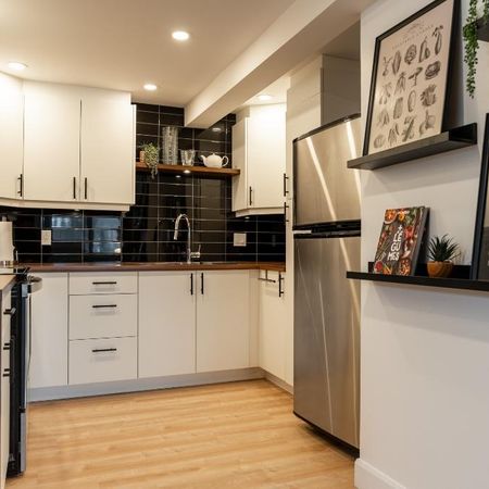 Condo – Rez-de-jardin – Le Ginkgo doré - appartement meublé et équipé - Photo 3