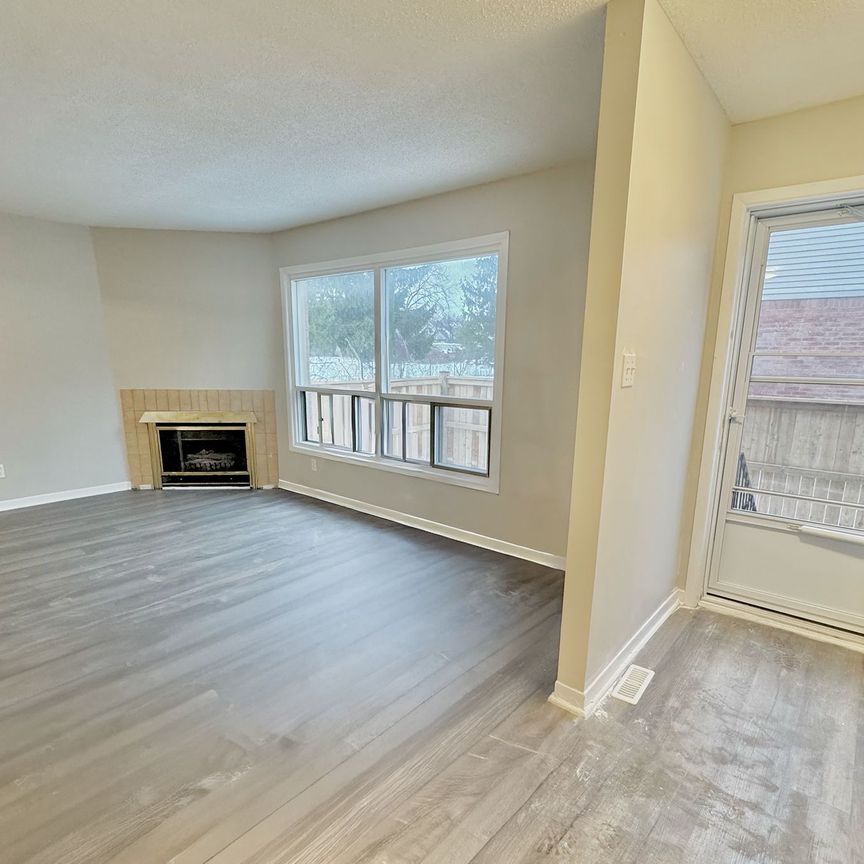 For Lease - 595 Third Street Unit# 52, London East, Ontario - Photo 1