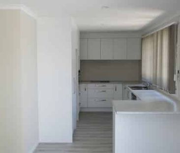 Modern 3-Bed, 2-Bath Luxury Living in Desirable Location - Photo 2