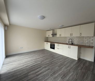 Aston Close, WV14 8LL, Bilston - Photo 2
