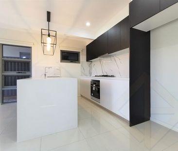 111 Callistemon Circuit, Jordan Springs NSW 2747 - House For Rent |... - Photo 6