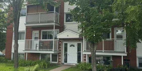 53 Rue CoallierGatineau, QC J9A 1G5 - Photo 3
