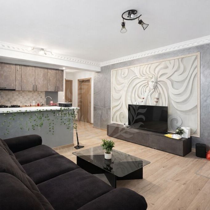 Inchiriere apartament 3 camere, bloc nou, zona Republicii, - Photo 1