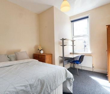 5 Bed Terraced House, Brighton Road, BS6 - Photo 3