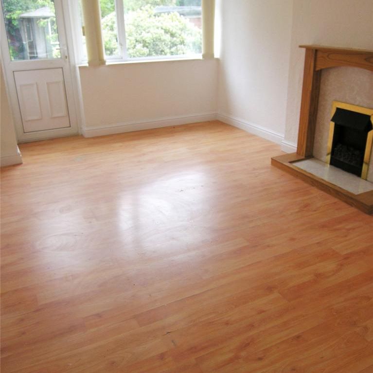 3 bedroom end of terrace house to rent - Photo 1