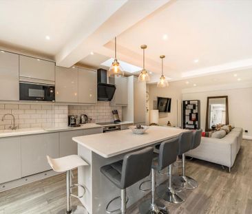 5 bedroom house to rent - Photo 1