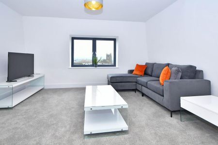 3 bedroom apartment to rent - Photo 3