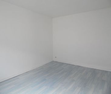 Location appartement 2 pièces, 46.00m², Doué-la-Fontaine - Photo 2