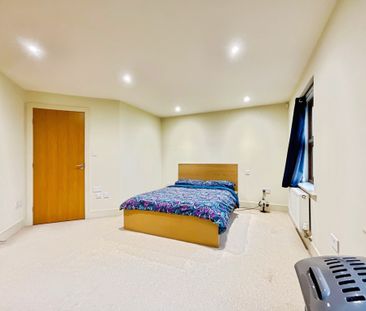 1 bedroom Apartment to let - Photo 4