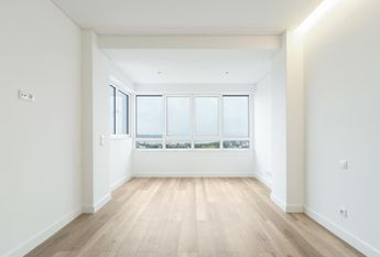 4 Bedroom Apartment with a view, Restelo, Lisboa