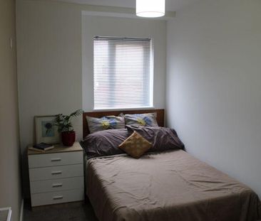 6 bedroom house of multiple occupation to rent - Photo 4