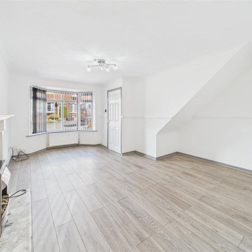 2 bedroom Town house to rent - Photo 1