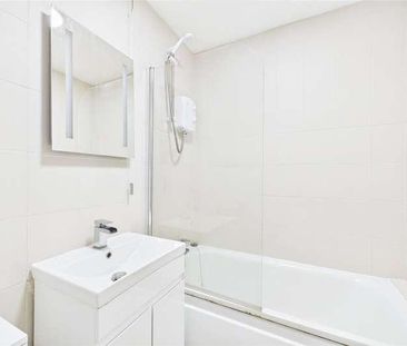 Sussex Place, Slough, Berkshire, SL1 - Photo 5