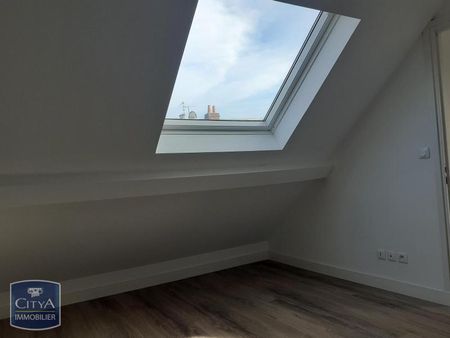 Location Appartement 2 pièces 38m² ARMENTIERES 59280 - Photo 5