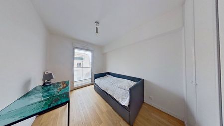 Appartement 3 Pièces 84 m² - Photo 2