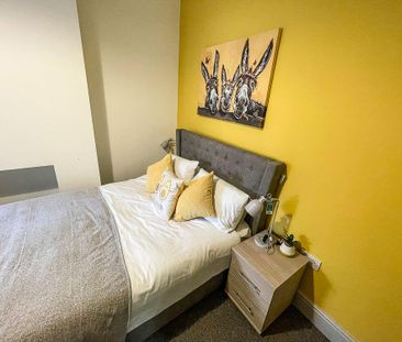 1 bedroom in a house share to rent - Photo 4