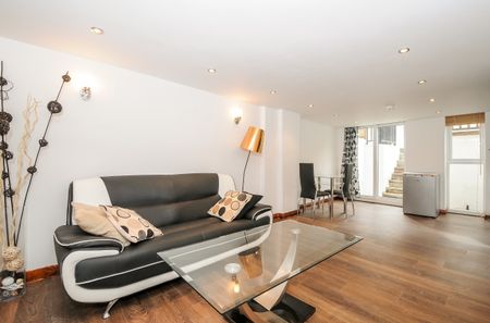 1 bedroom apartment to rent Waldram Crescent, London, SE23 - Photo 2