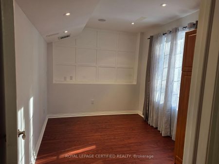 For Lease - 12 Fabrizio Court, Whitby, Ontario - Photo 2